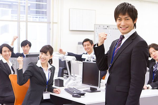 Quản lí nhân sự mang trong công ty, doanh nghiệp
